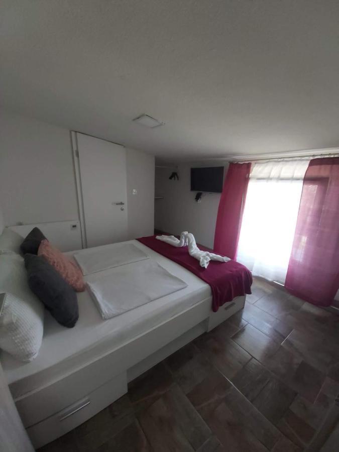 Rooms Panda Máribor Habitación foto
